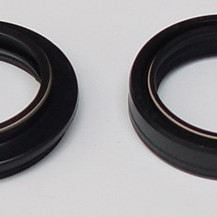 Sada simerinků a prachovek do předních vidlic Tourmax SUZUKI GSX 750 F rok 89-96 