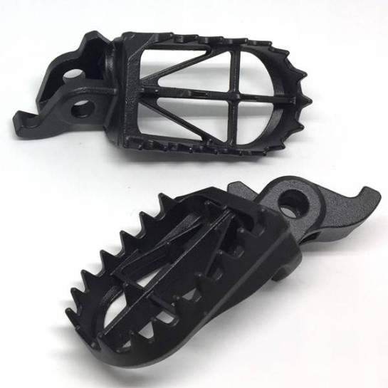 Stupačky DRC WIDE FOOTPEG HONDA CR 125 R  rok 02-07